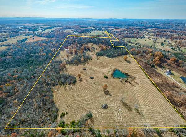 105 Acres of Land for Sale in Lebanon, Tennessee