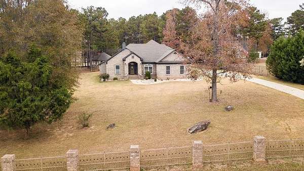 2.14 Acres of Residential Land with Home for Sale in Salem, Alabama