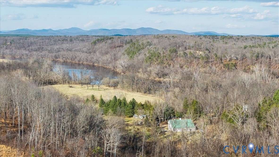 20 Acres of Land with Home for Sale in Buckingham, Virginia