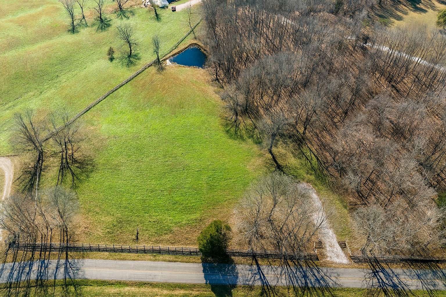 7.4 Acres of Residential Land for Sale in Dickson, Tennessee