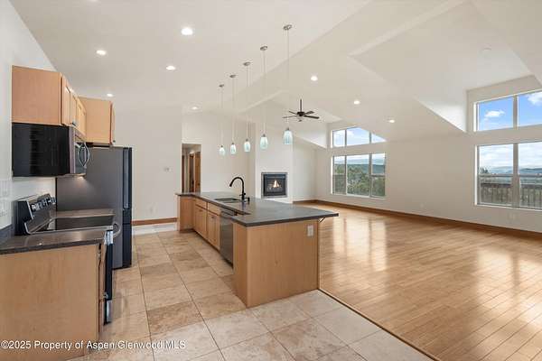 3.55 Acres of Residential Land with Home for Sale in Glenwood Springs, Colorado