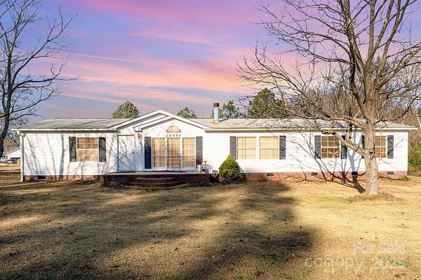 2.23 Acres of Residential Land with Home for Sale in Four Oaks, North Carolina