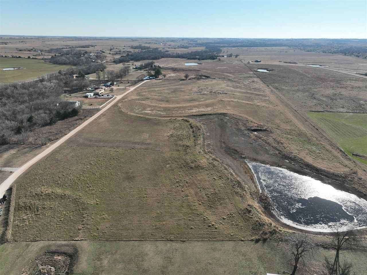 5 Acres of Residential Land for Sale in Perry, Oklahoma
