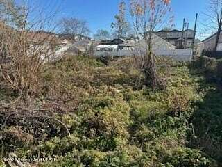 0.14 Acres of Residential Land for Sale in Staten Island, New York