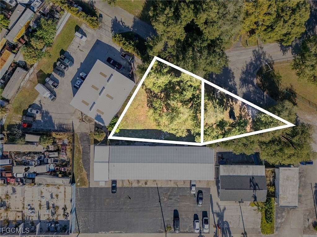 0.17 Acres of Commercial Land for Sale in Fort Myers, Florida