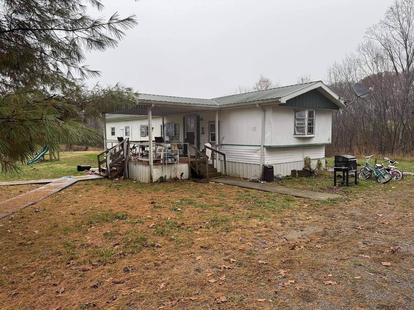 2.1 Acres of Residential Land with Home for Sale in Knifley, Kentucky