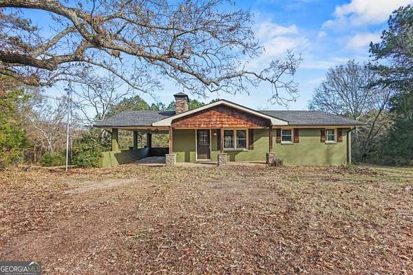 16.4 Acres of Land with Home for Sale in Covington, Georgia