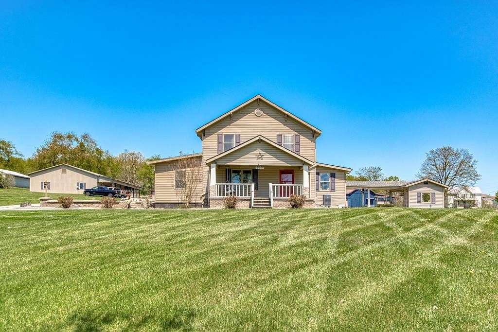 4.8 Acres of Residential Land with Home for Sale in Rural Retreat, Virginia