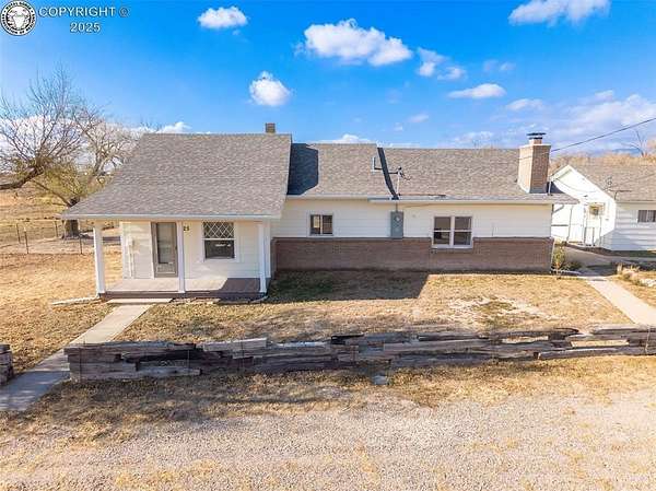 6.87 Acres of Land with Home for Sale in Penrose, Colorado