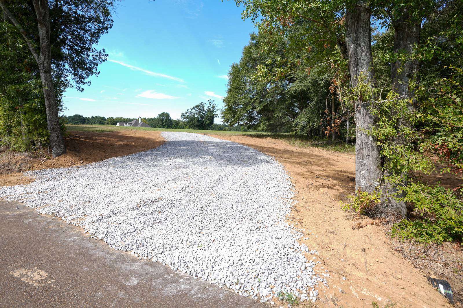 10 Acres of Residential Land for Sale in Flora, Mississippi