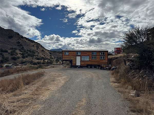 0.31 Acres of Land for Sale in Madrid, New Mexico