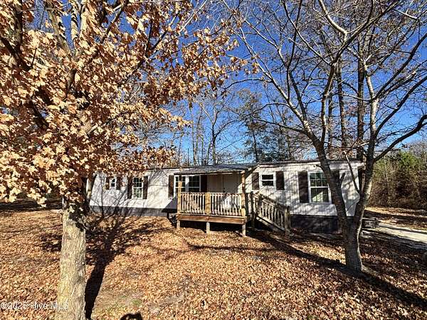 1.86 Acres of Residential Land with Home for Sale in Clinton, North Carolina