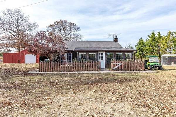 19.8 Acres of Land with Home for Sale in Buena Vista, Georgia