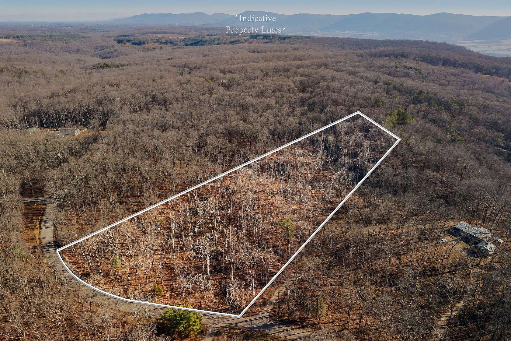 8 Acres of Residential Land for Sale in Altamont, Tennessee