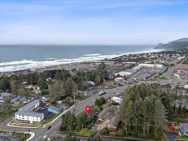 0.6 Acres of Improved Commercial Land for Sale in Lincoln City, Oregon