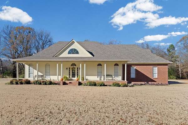 50 Acres of Land with Home for Sale in Senatobia, Mississippi