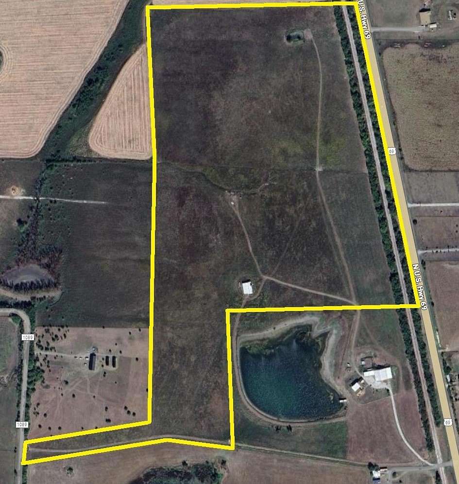 56 Acres of Agricultural & Residential Land for Sale in Celeste, Texas