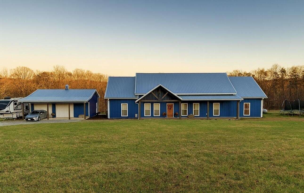 16.9 Acres of Land with Home for Sale in Pikeville, Tennessee