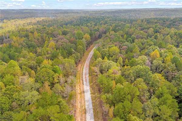 8 Acres of Residential Land for Sale in Jefferson, Georgia