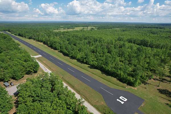 3 Acres of Residential Land for Sale in Altamont, Tennessee