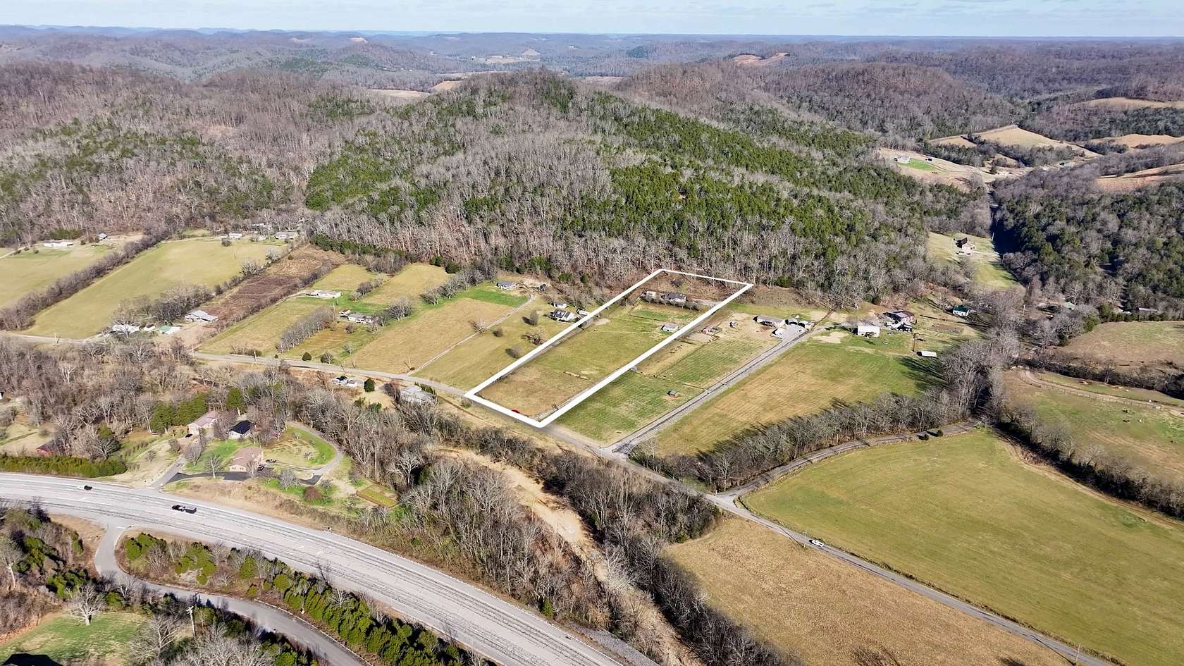 5.36 Acres of Land with Home for Sale in Dowelltown, Tennessee