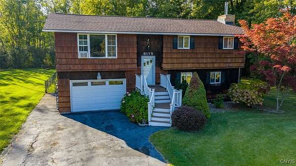 2.24 Acres of Residential Land with Home for Sale in Clay, New York