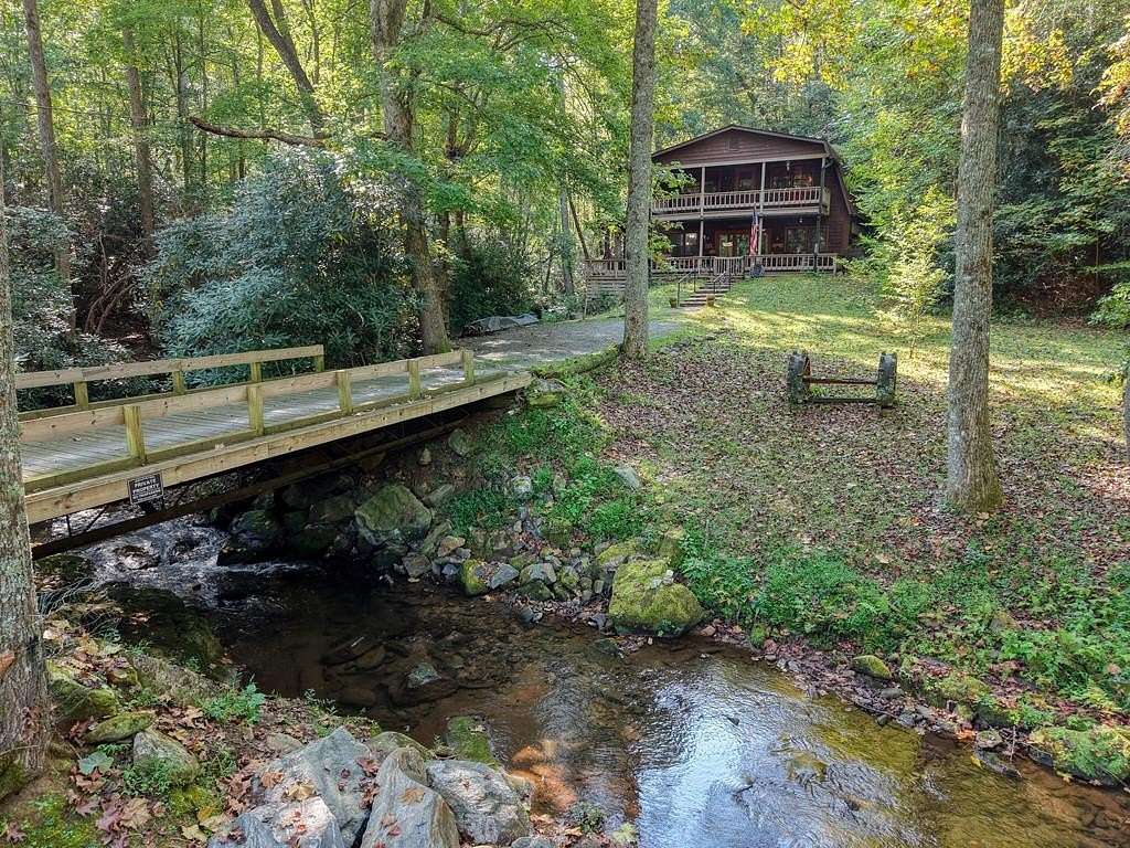 4.22 Acres of Residential Land with Home for Sale in Hiawassee, Georgia