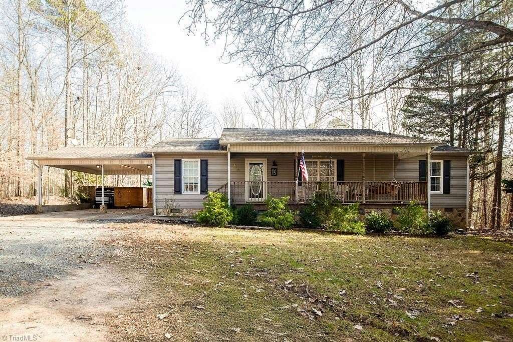 1.53 Acres of Residential Land with Home for Sale in Asheboro, North Carolina