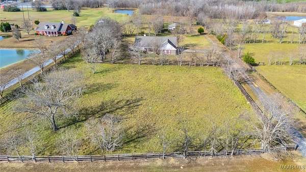 10 Acres of Residential Land with Home for Sale in Pike Road, Alabama