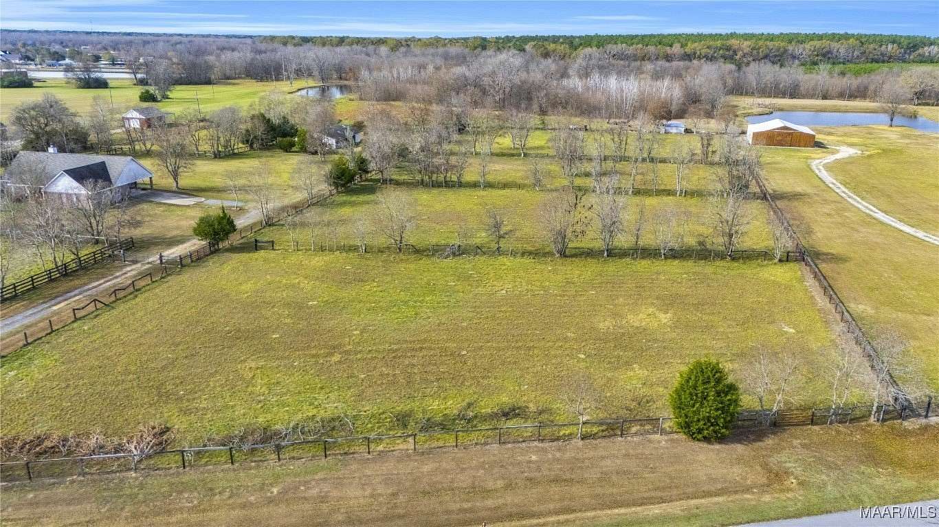 10 Acres of Recreational Land for Sale in Pike Road, Alabama