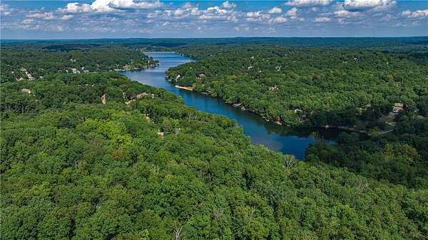 1.69 Acres of Residential Land for Sale in Bella Vista, Arkansas