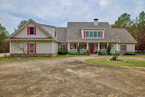 40 Acres of Recreational Land with Home for Sale in Little Rock, Arkansas