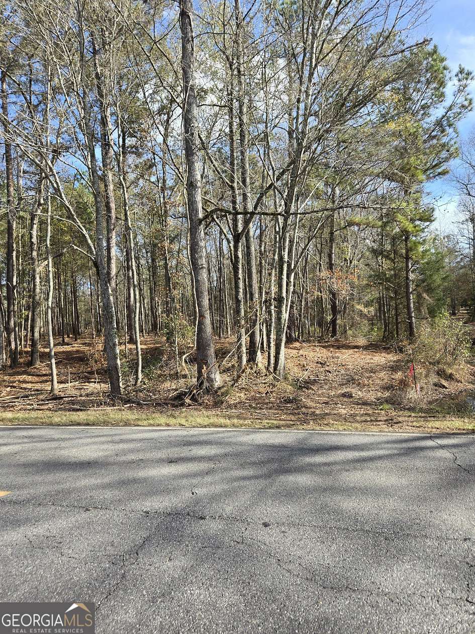 8.75 Acres of Residential Land for Sale in Barnesville, Georgia