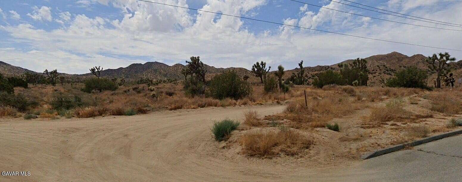 2.5 Acres of Residential Land for Sale in Yucca Valley, California