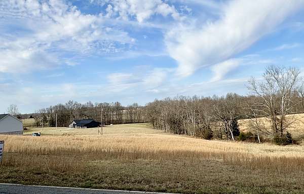 2 Acres of Residential Land for Sale in Lafayette, Tennessee