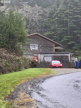 1.66 Acres of Improved Mixed-Use Land for Sale in Lincoln City, Oregon