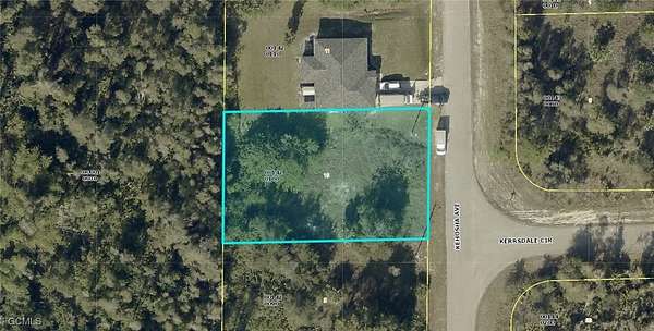 0.32 Acres of Residential Land for Sale in Lehigh Acres, Florida