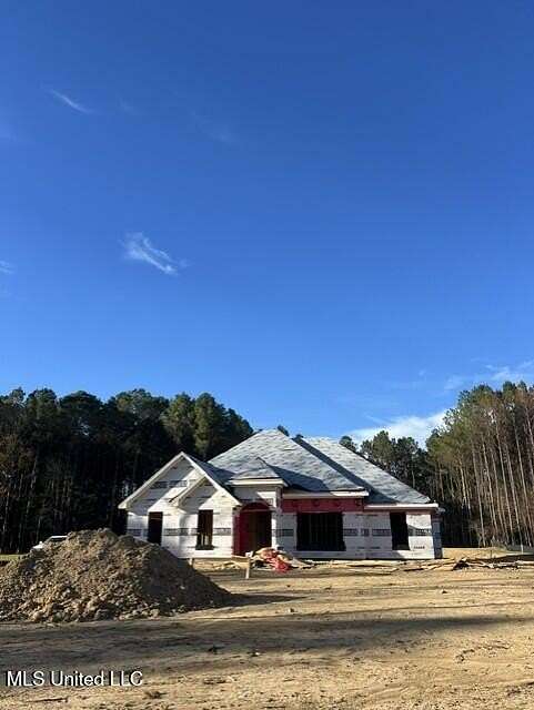 1.5 Acres of Residential Land with Home for Sale in Brandon, Mississippi