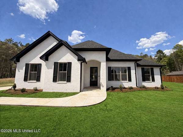 1.5 Acres of Land with Home for Sale in Brandon, Mississippi