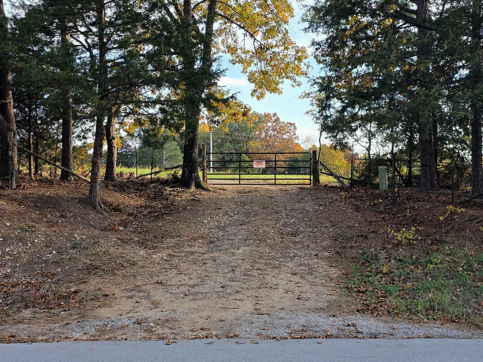 80 Acres of Land for Sale in Saddlebrooke, Missouri