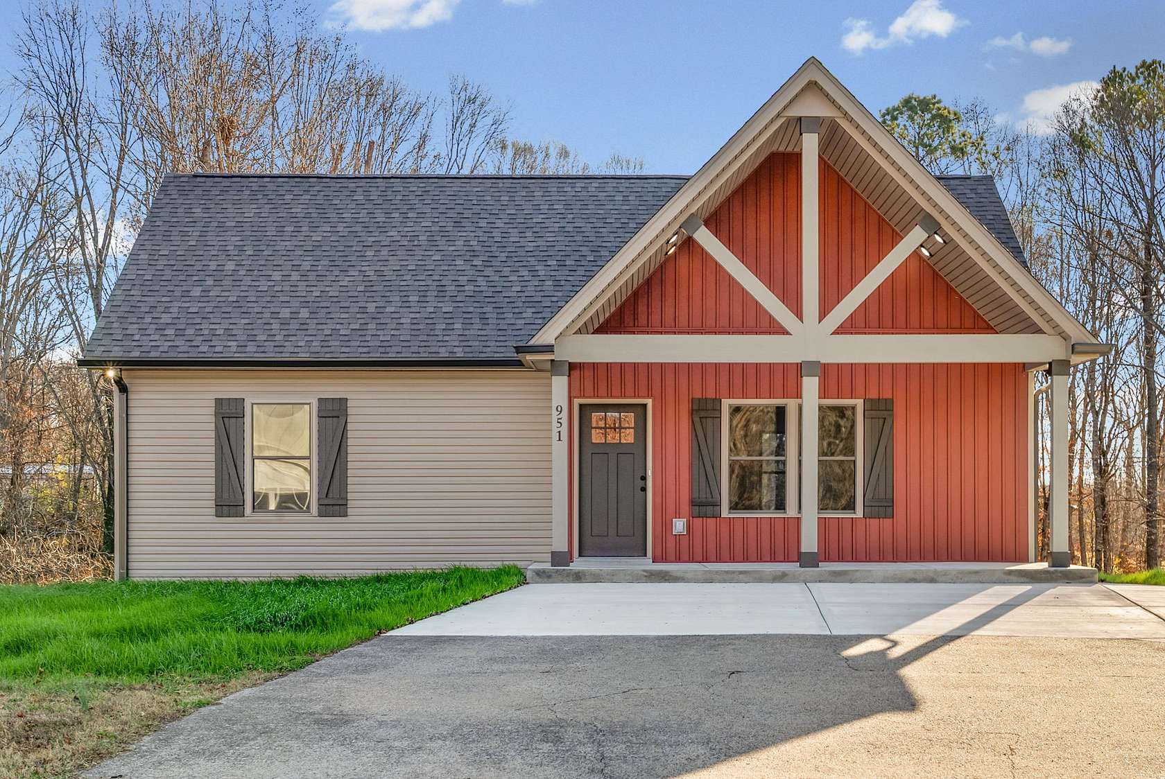 1.84 Acres of Residential Land with Home for Sale in Clarksville, Tennessee