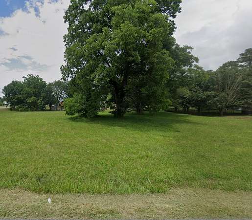 1 Acre of Mixed-Use Land for Sale in White House, Tennessee