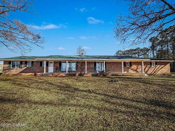 3 Acres of Residential Land with Home for Sale in Sardis, Tennessee