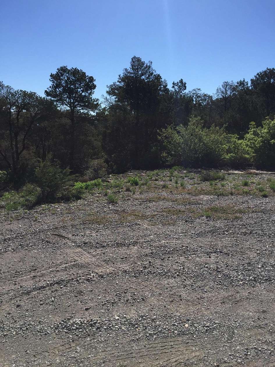 0.91 Acres of Residential Land for Sale in Edgewood, New Mexico