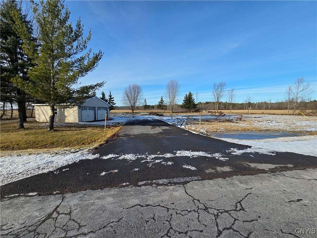 1.1 Acres of Residential Land with Home for Sale in Chaumont, New York