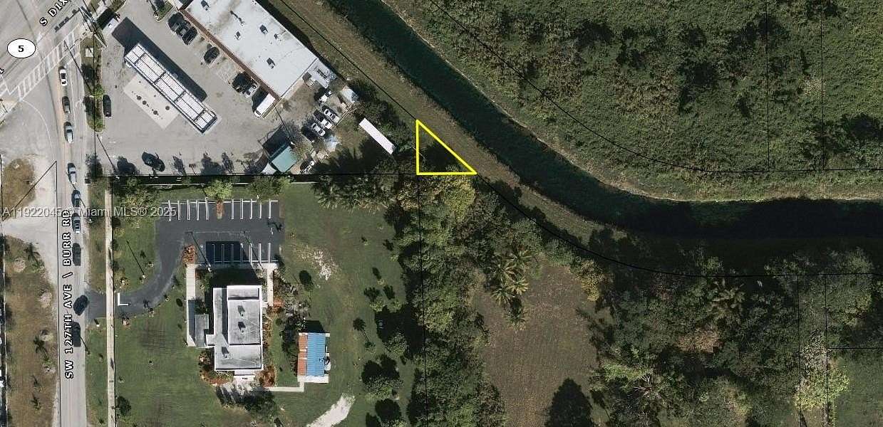 0.01 Acres of Commercial Land for Sale in Miami, Florida