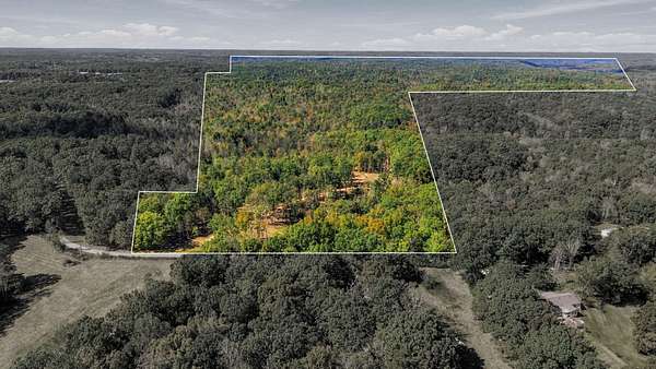 79.2 Acres of Recreational & Residential Land for Sale in Nunnelly, Tennessee