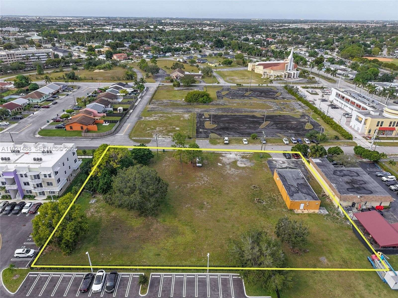 1 Acre of Commercial Land for Sale in Miami, Florida