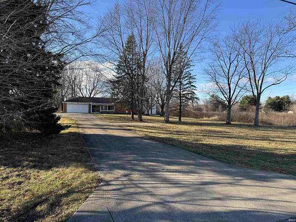 1.5 Acres of Residential Land with Home for Sale in Anderson, Indiana