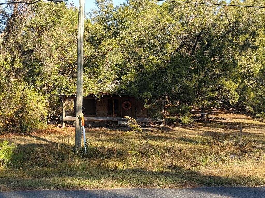 1.85 Acres of Residential Land for Sale in Sopchoppy, Florida